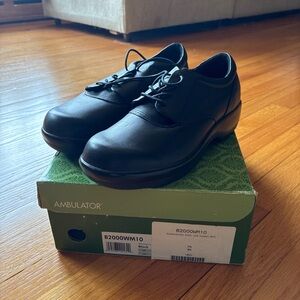 Ambulator Black Leather Comfort Lace-Up Shoes